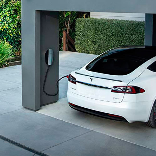 Instalar Cargador Tesla Wall Connector para Tesla Model 3 en Andalucía: Guía Plan Moves III 2025